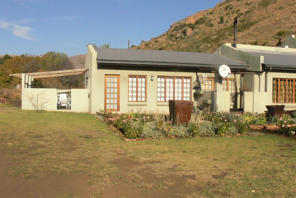 Aspen Guest House Clarens Exterior foto