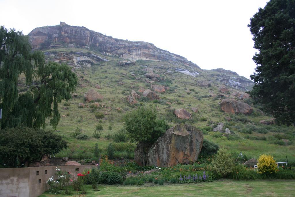 Aspen Guest House Clarens Exterior foto