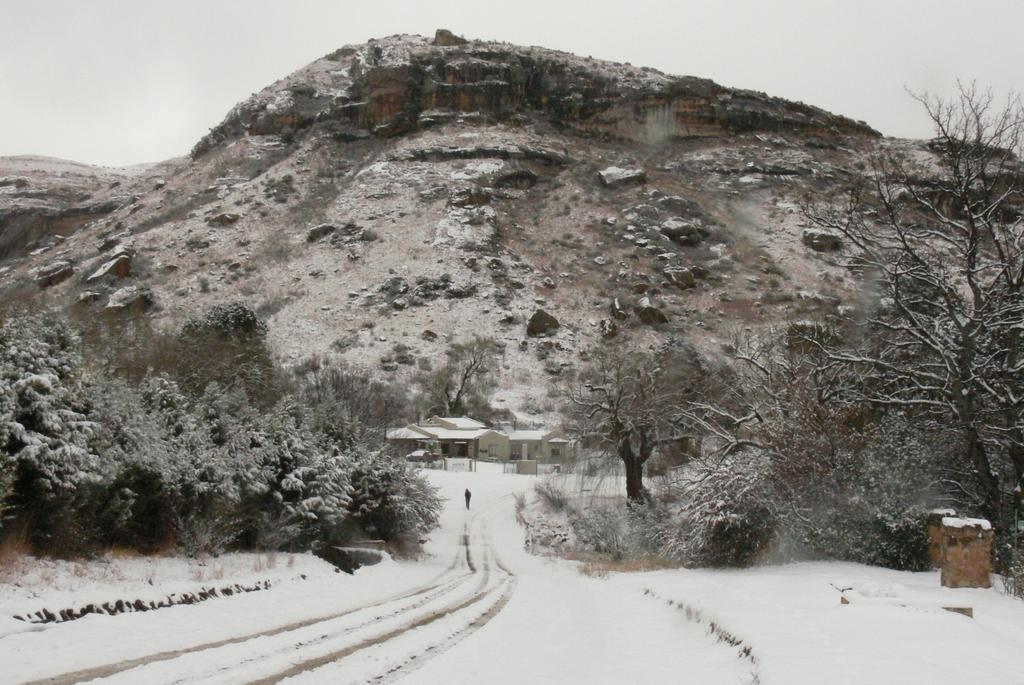 Aspen Guest House Clarens Exterior foto